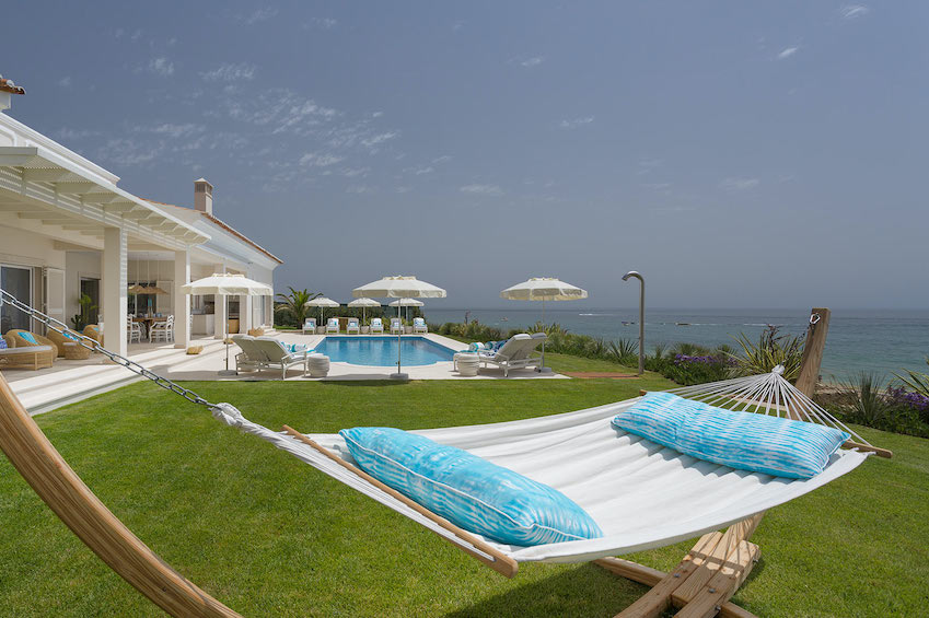 Hibiscus Beach Villa