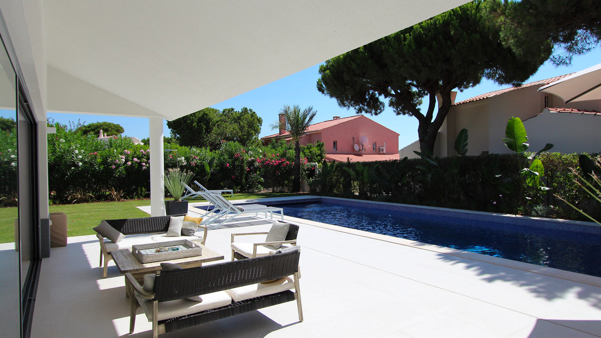 Villa Villa Flores, Rental in Algarve