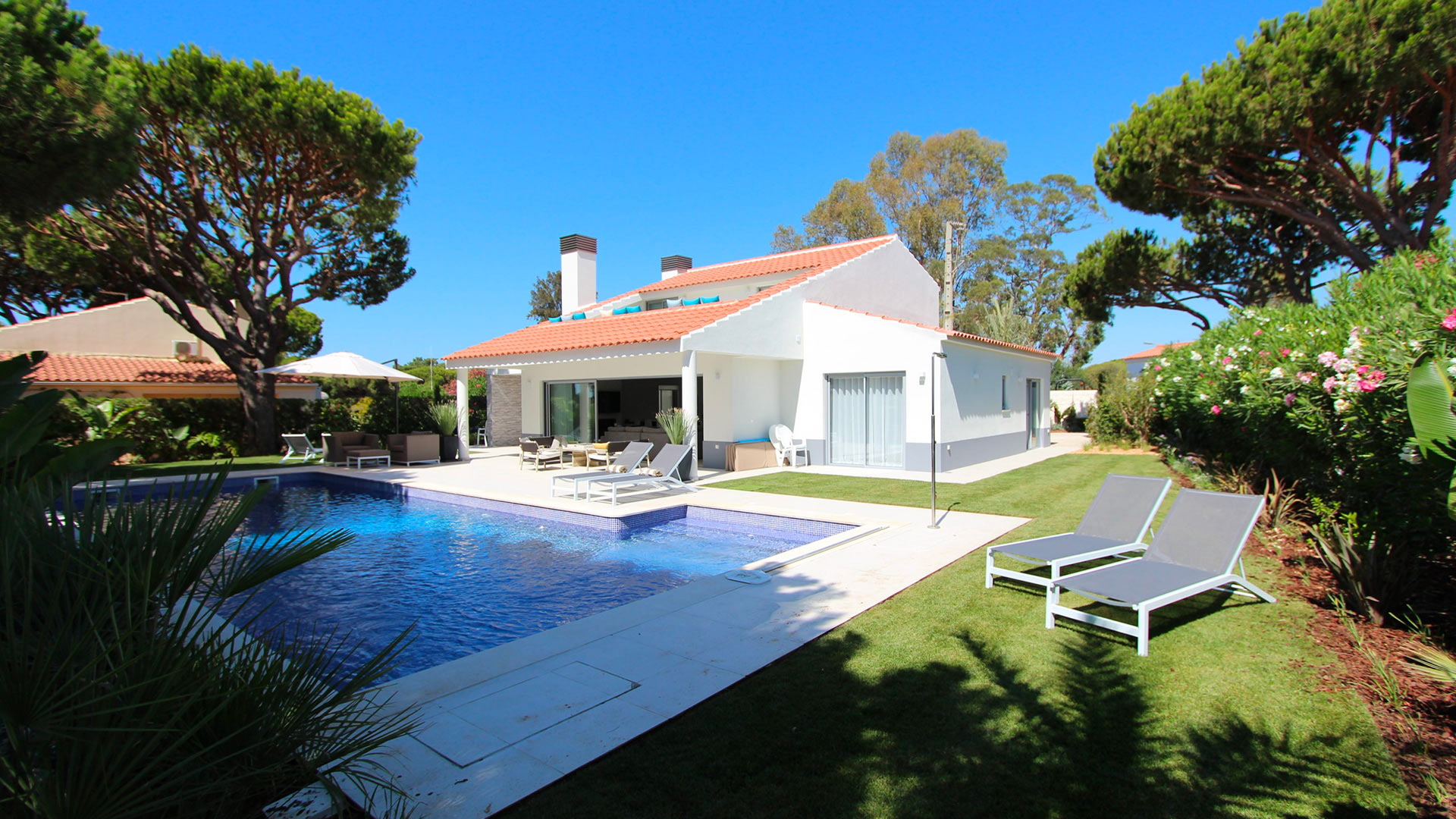 Villa Villa Flores, Rental in Algarve