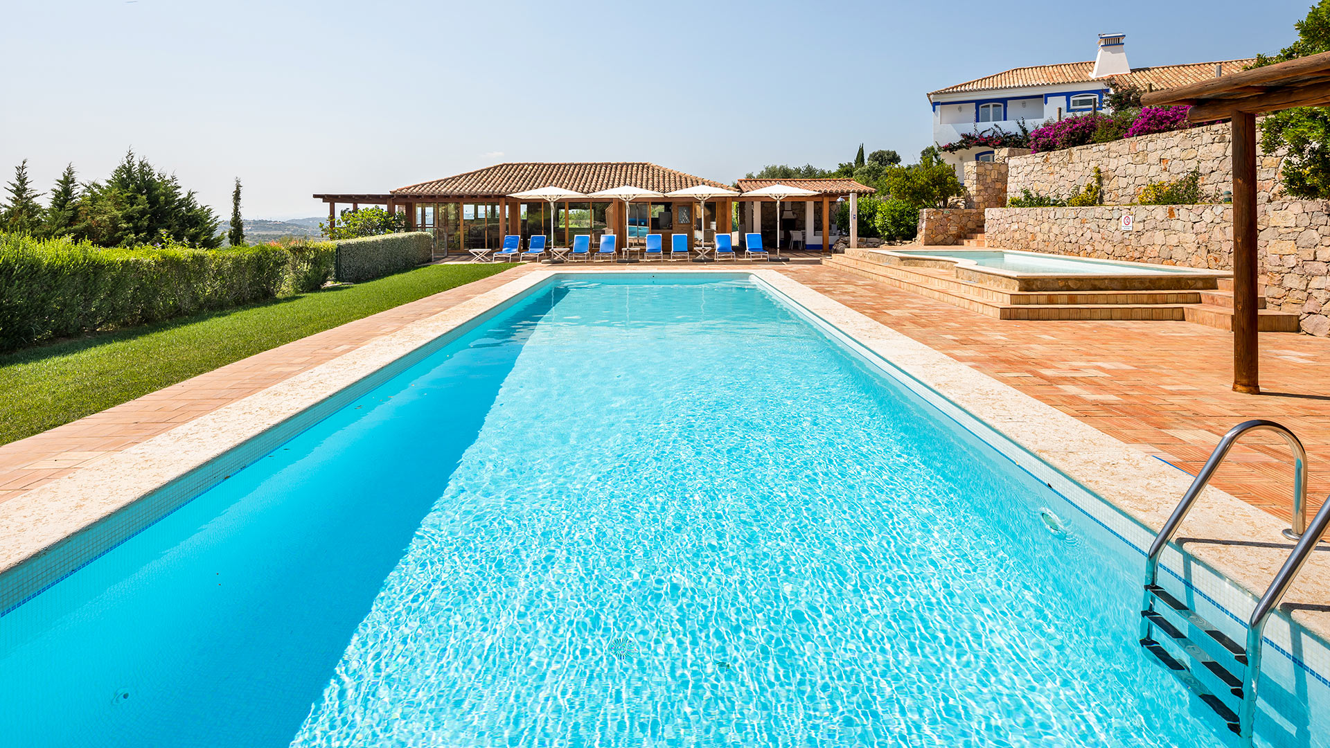 Villa Villa Baixo, Rental in Algarve